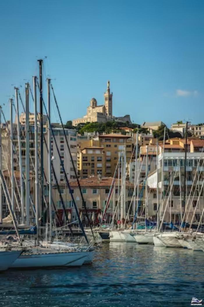 Vue Mer Le Panoramique Vieux-Port De Marseille Exteriér fotografie